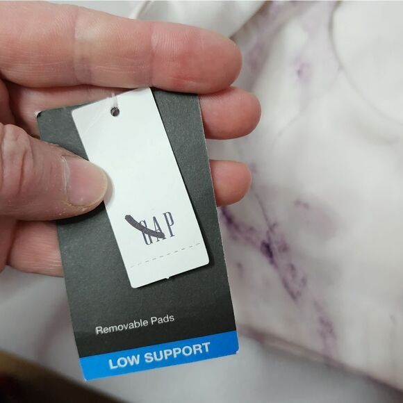 GapFit Blackout Low Support Sports Bra NWT Small A Few Marks In Fabric In Photos - Picture 11 of 11